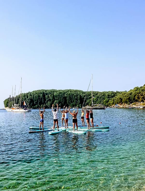 SUP (Paddleboard) Yoga
